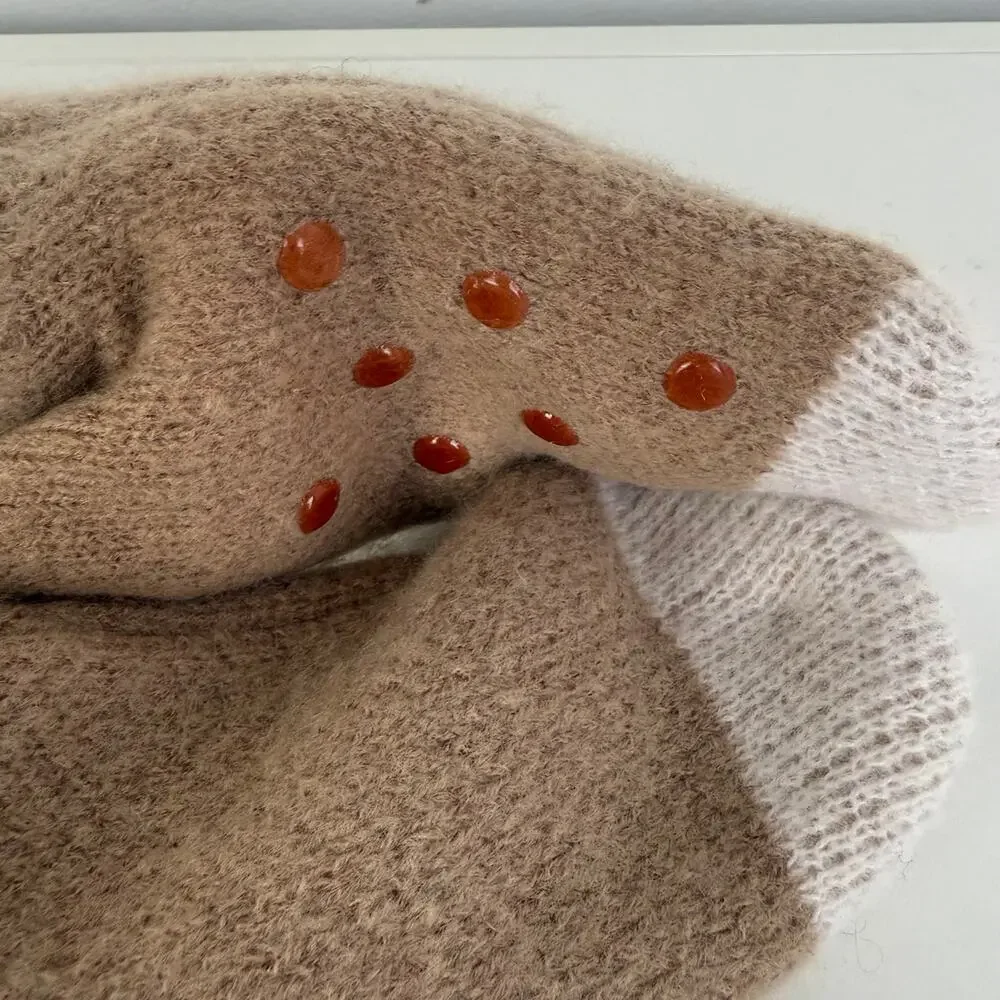 NWT Barnes & Noble Kids Reindeer Christmas Holiday Seasonal Brown Grip Socks